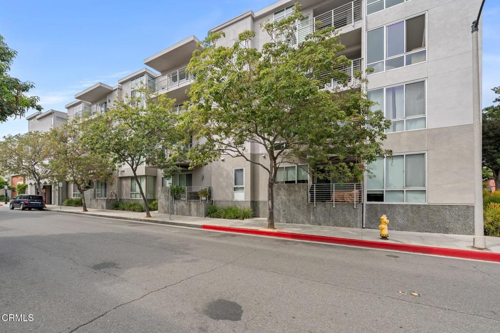 111 S De Lacey Avenue 313