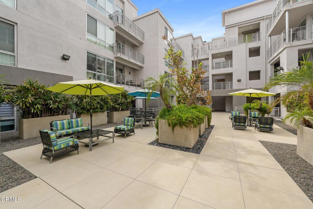 111 S De Lacey Avenue 313