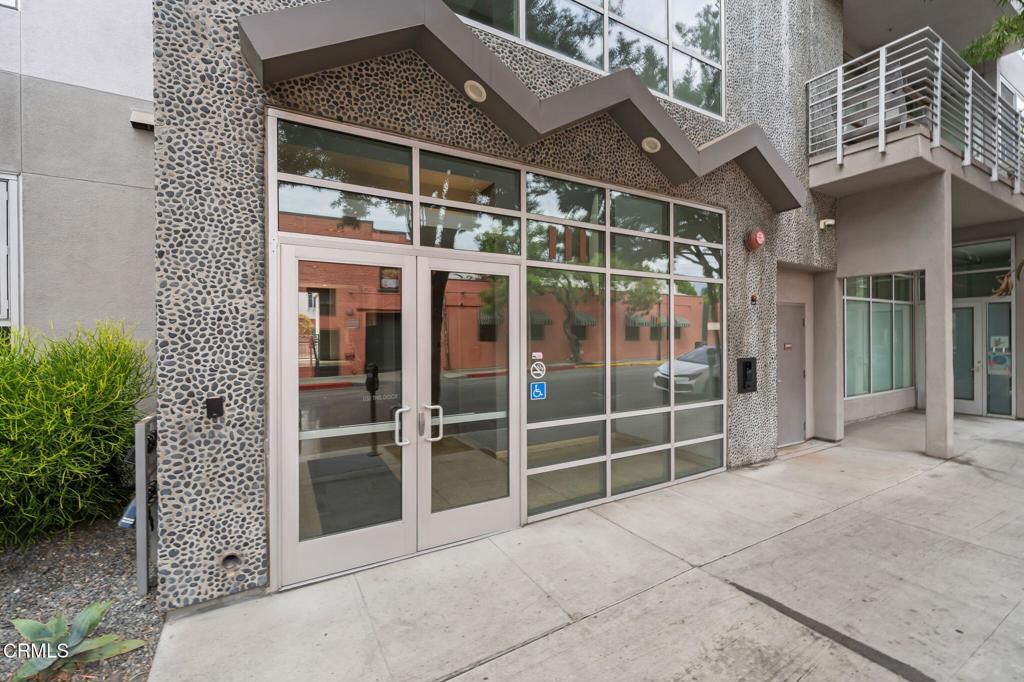 111 S De Lacey Avenue 313