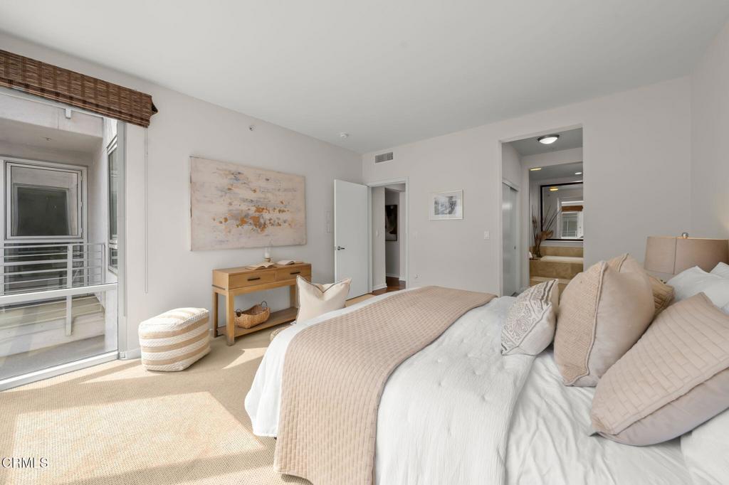 111 S De Lacey Avenue 313