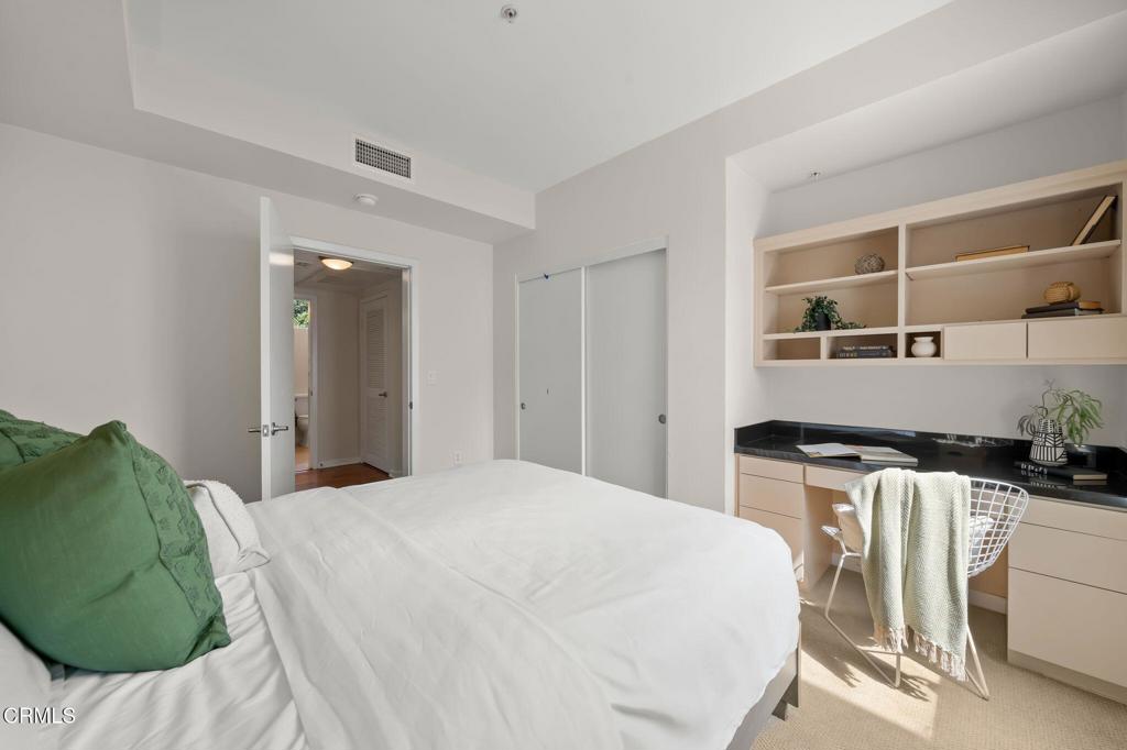 111 S De Lacey Avenue 313