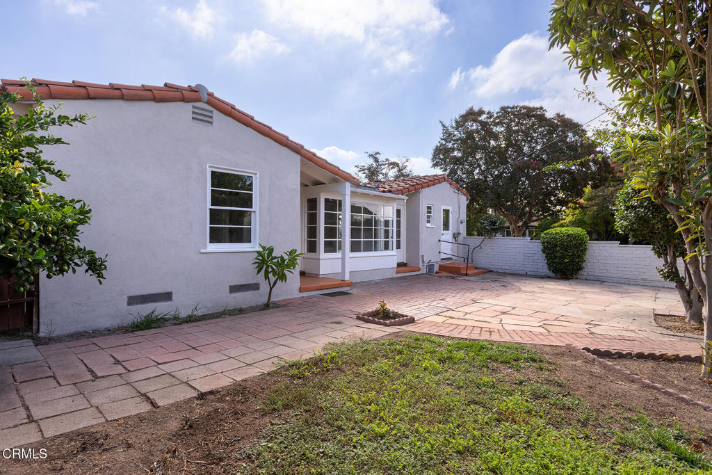 501 Gerona Avenue