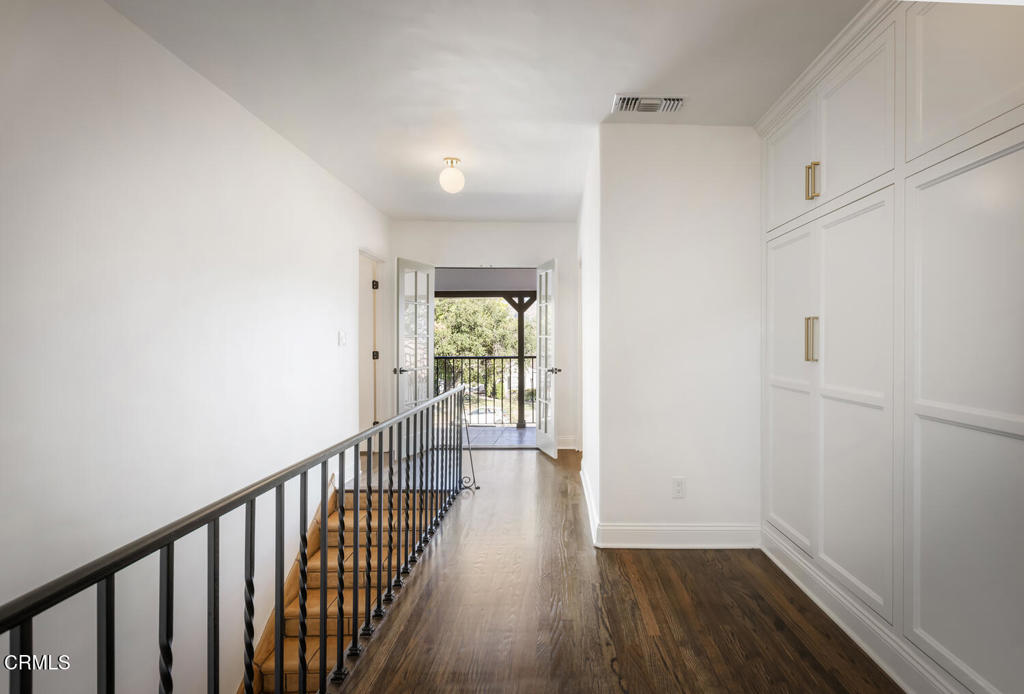 1953 Grand Oaks Avenue