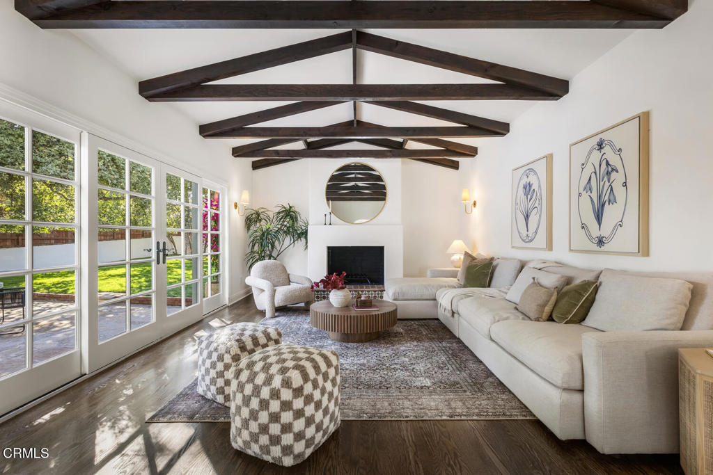 1953 Grand Oaks Avenue