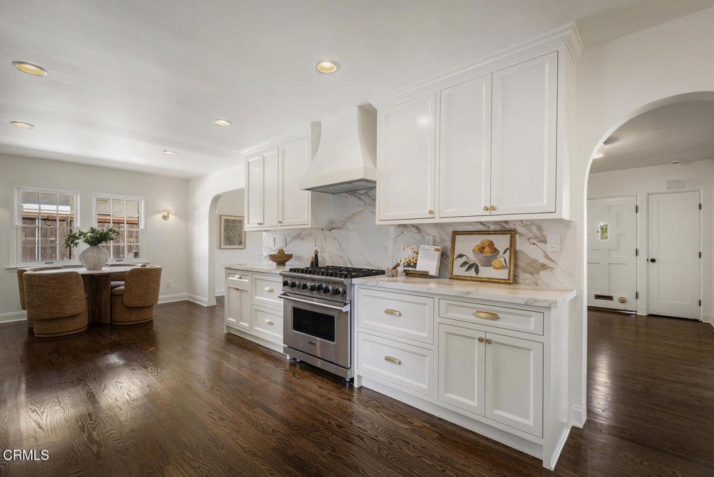 1953 Grand Oaks Avenue