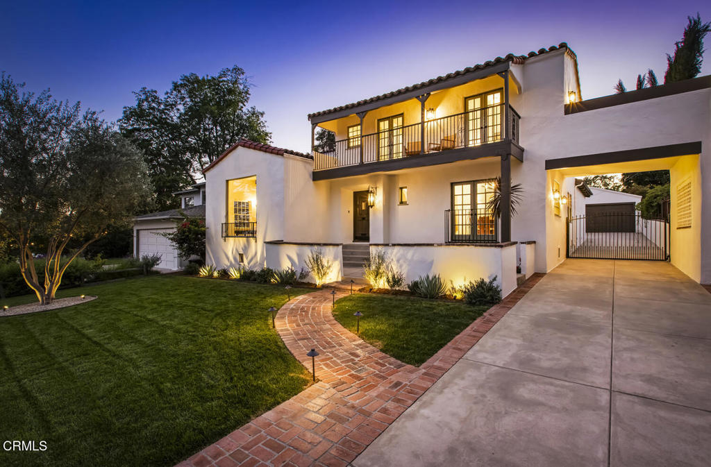 1953 Grand Oaks Avenue