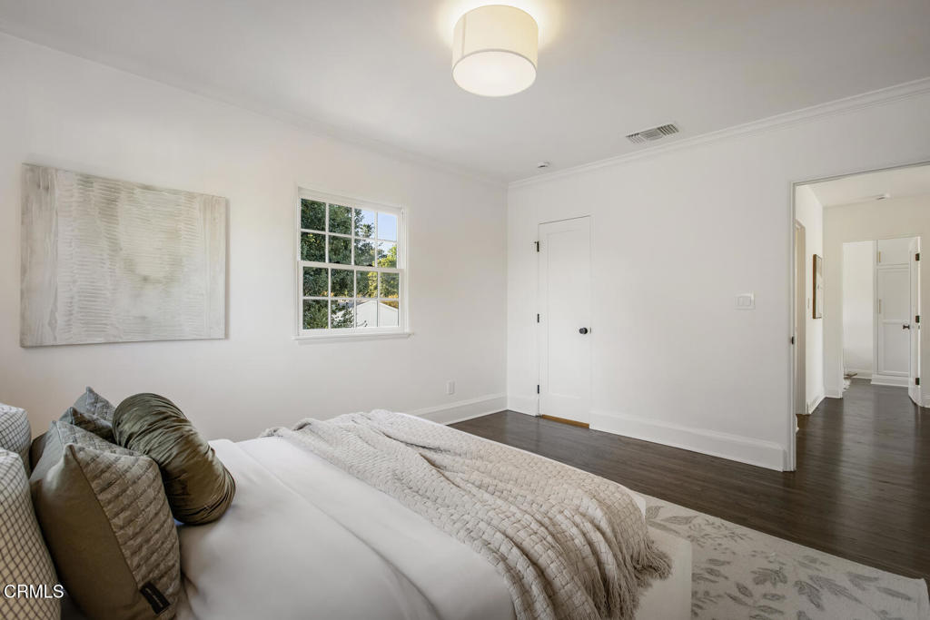 1953 Grand Oaks Avenue