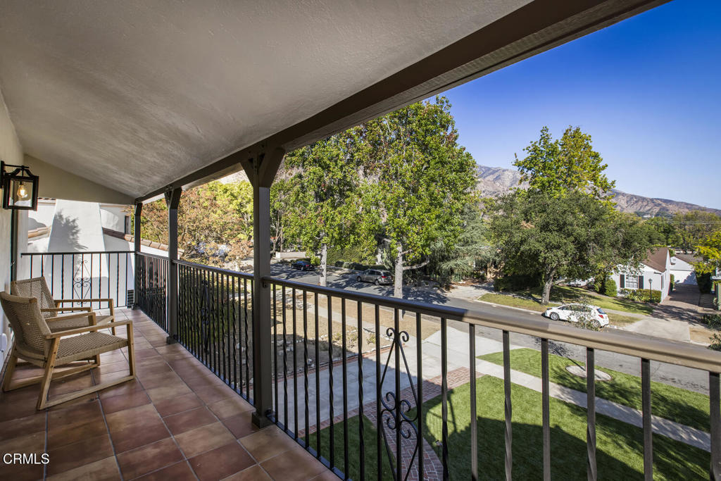 1953 Grand Oaks Avenue