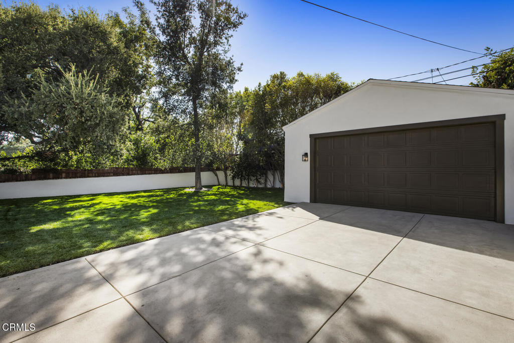 1953 Grand Oaks Avenue