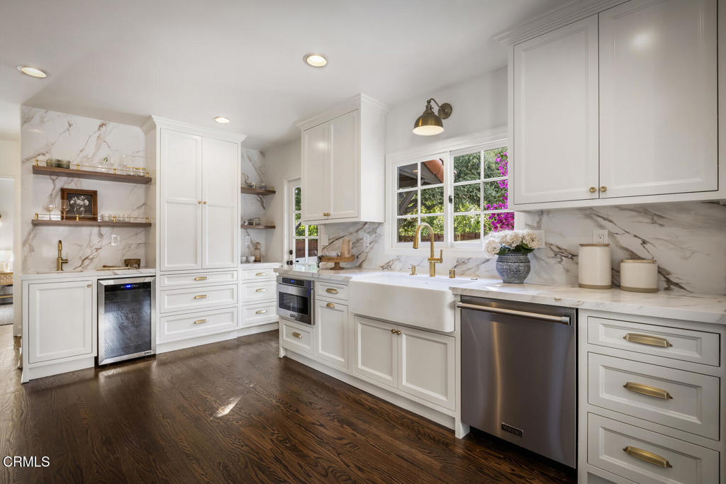 1953 Grand Oaks Avenue