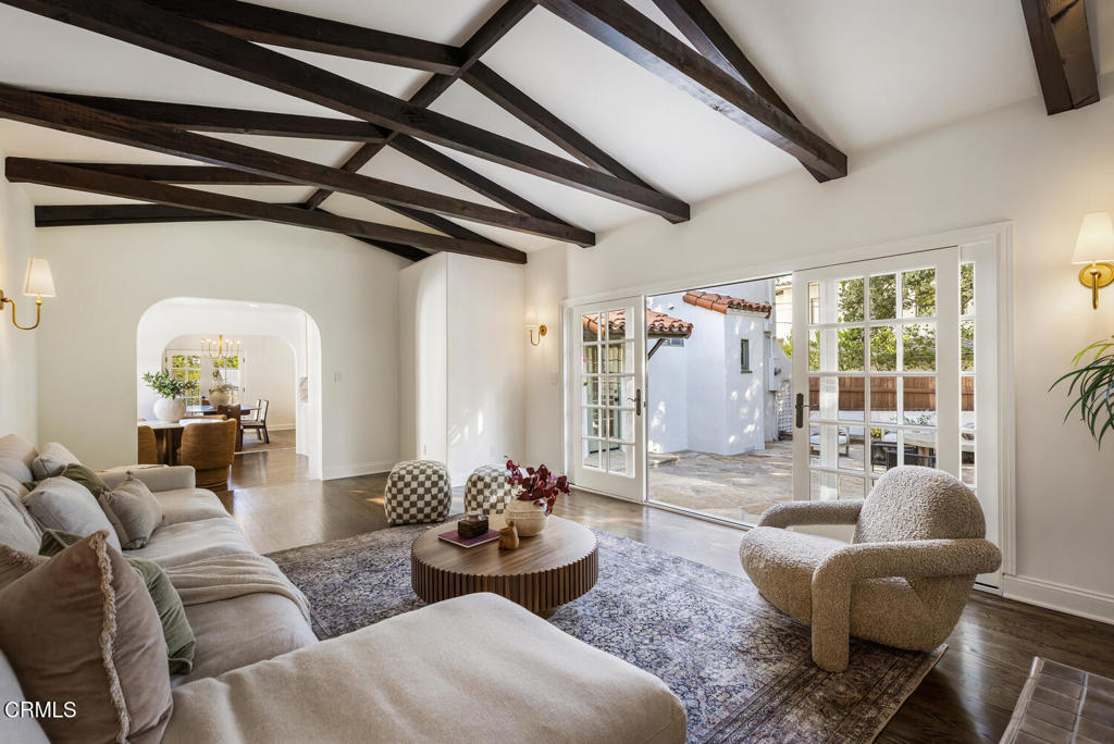 1953 Grand Oaks Avenue