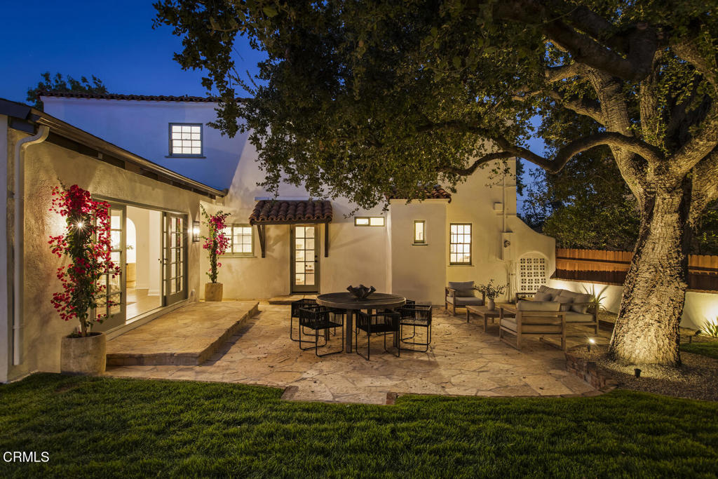 1953 Grand Oaks Avenue