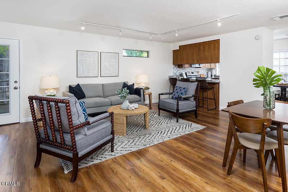 99 N Catalina Avenue 1