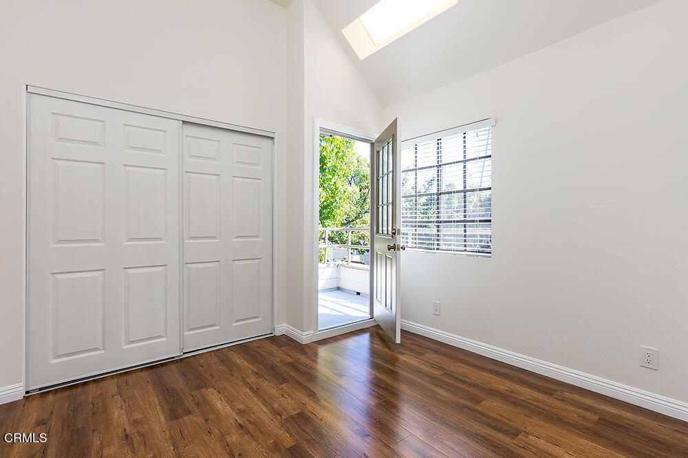 99 N Catalina Avenue 1