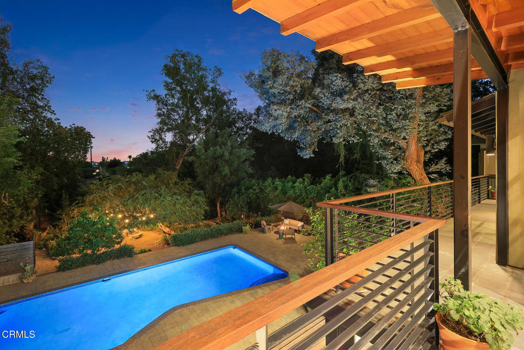 1121 Buena Vista Street