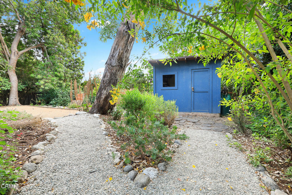 1121 Buena Vista Street