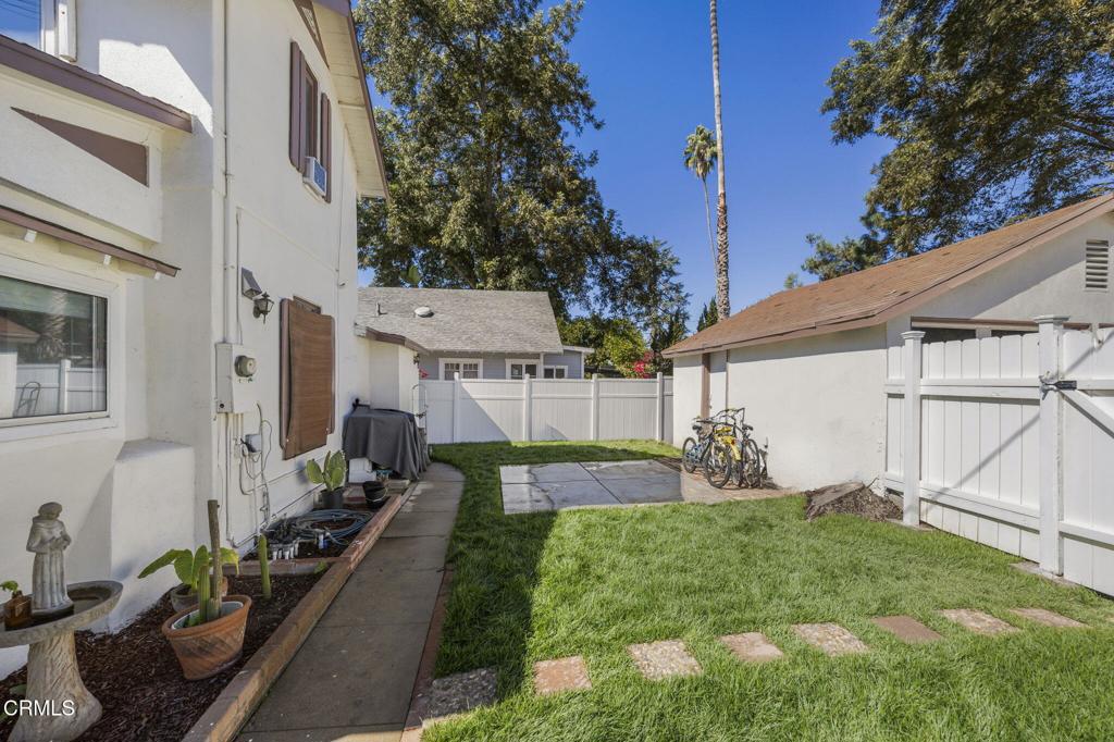 1065 E Mountain Street