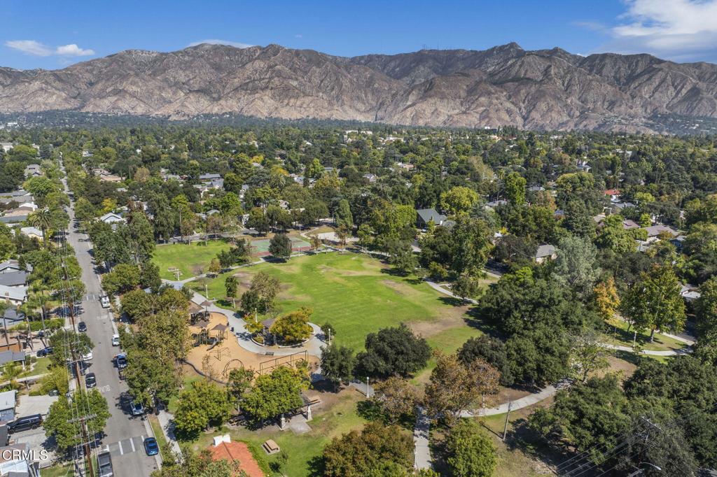 1065 E Mountain Street