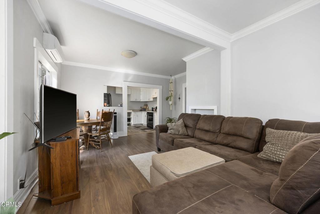 1065 E Mountain Street