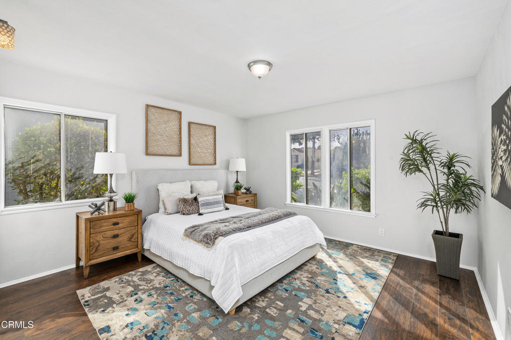 1100 S Stoneman Avenue