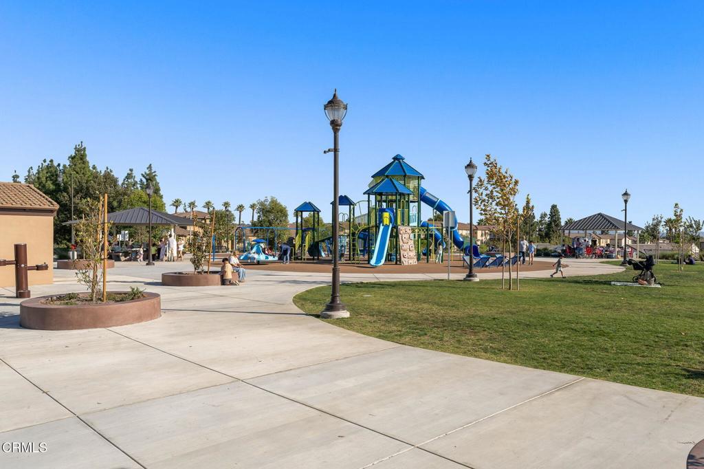 550 E Desert Willow Road