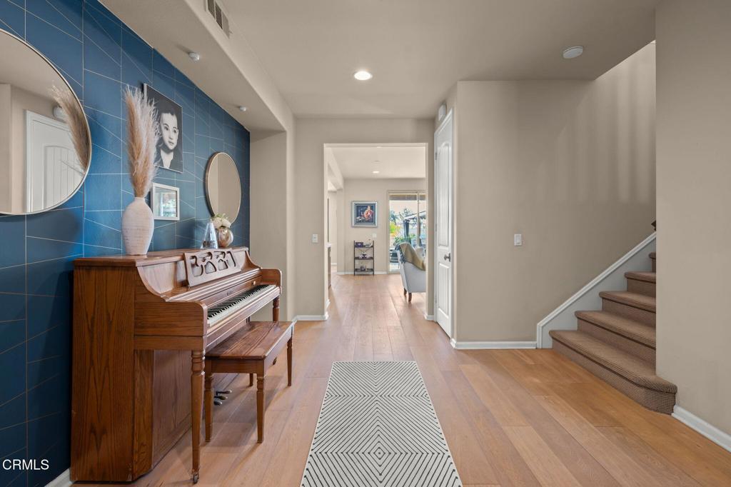 550 E Desert Willow Road