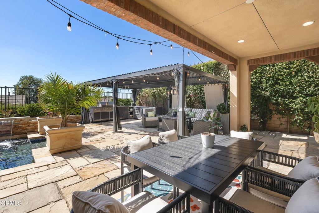 550 E Desert Willow Road