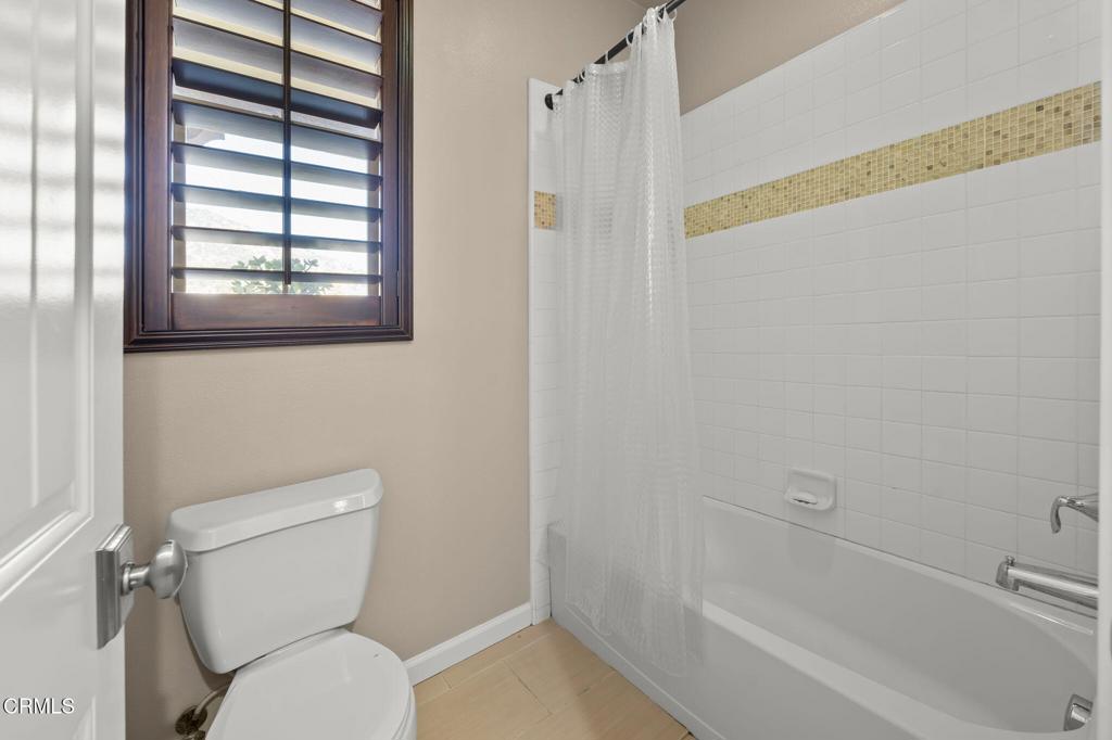 550 E Desert Willow Road