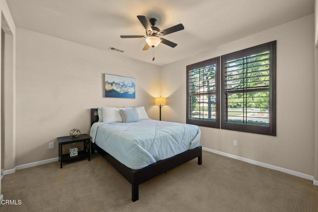 550 E Desert Willow Road