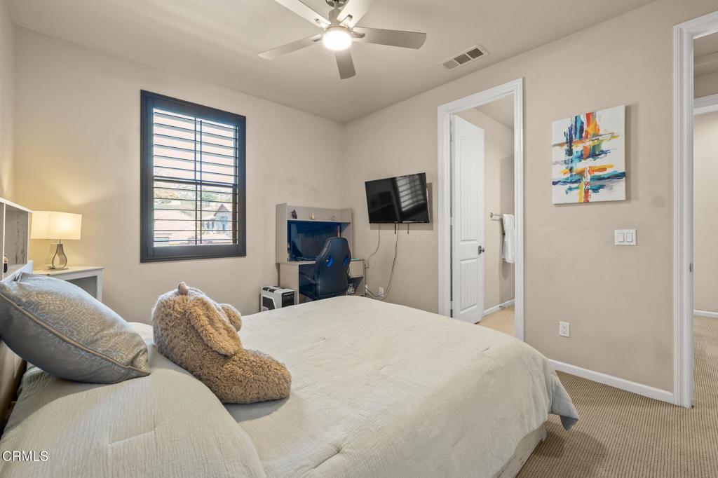 550 E Desert Willow Road