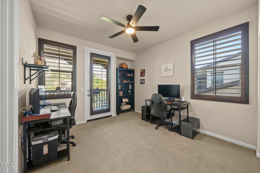 550 E Desert Willow Road