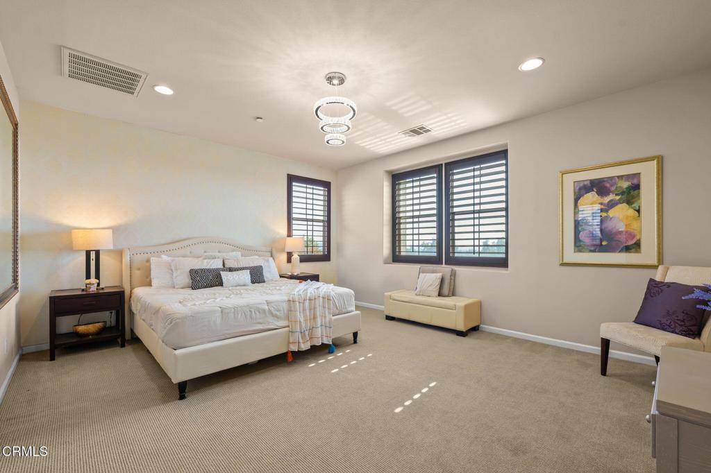 550 E Desert Willow Road