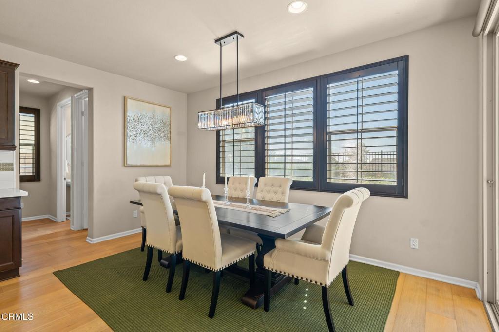 550 E Desert Willow Road