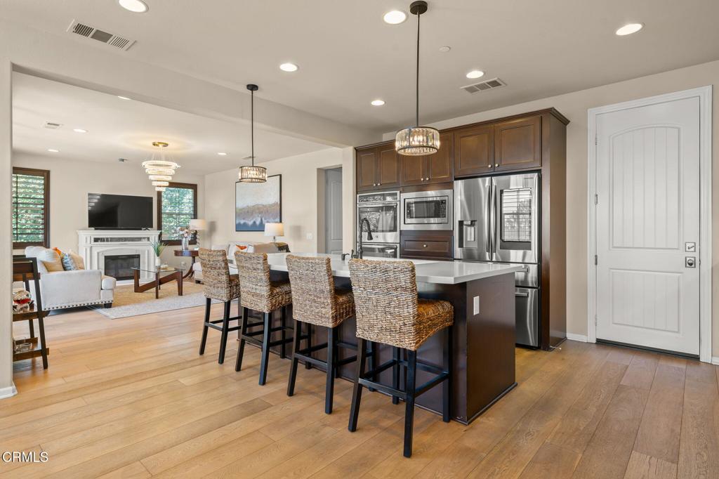 550 E Desert Willow Road