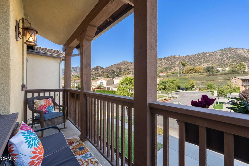 550 E Desert Willow Road