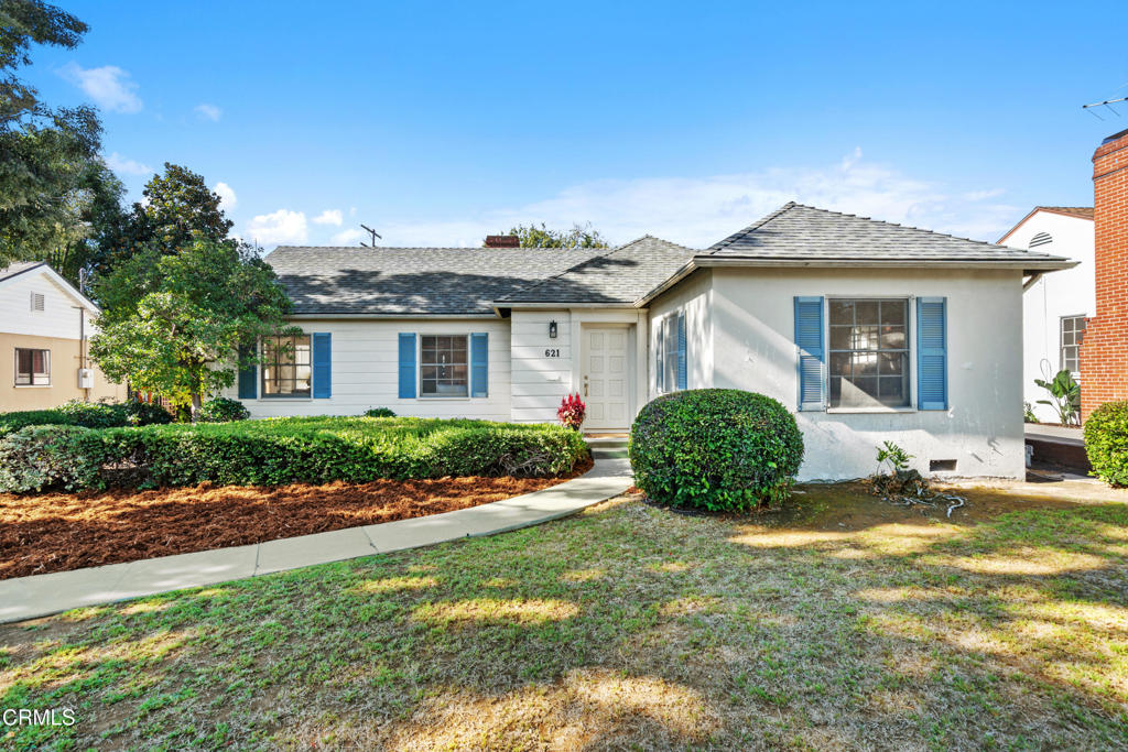 621 N Granada Avenue