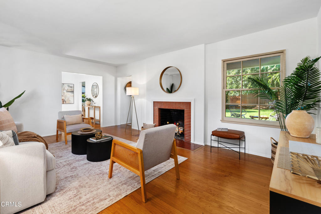 621 N Granada Avenue