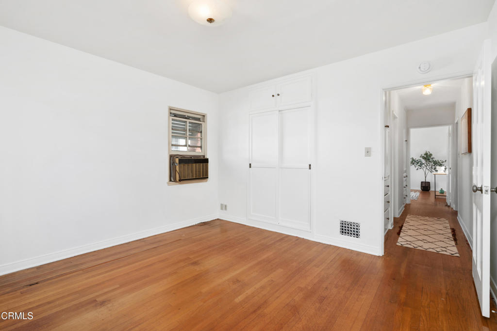 621 N Granada Avenue