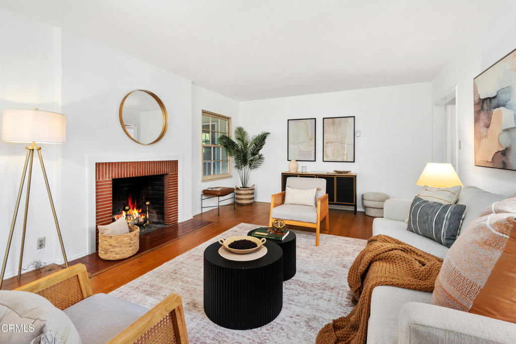 621 N Granada Avenue