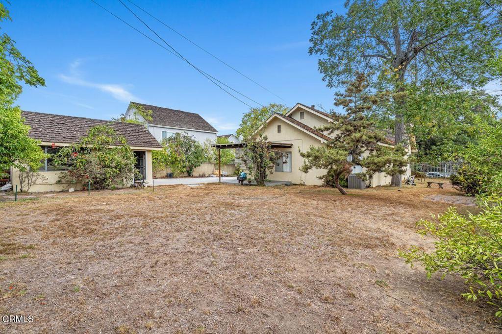 565 Sierra Madre Boulevard