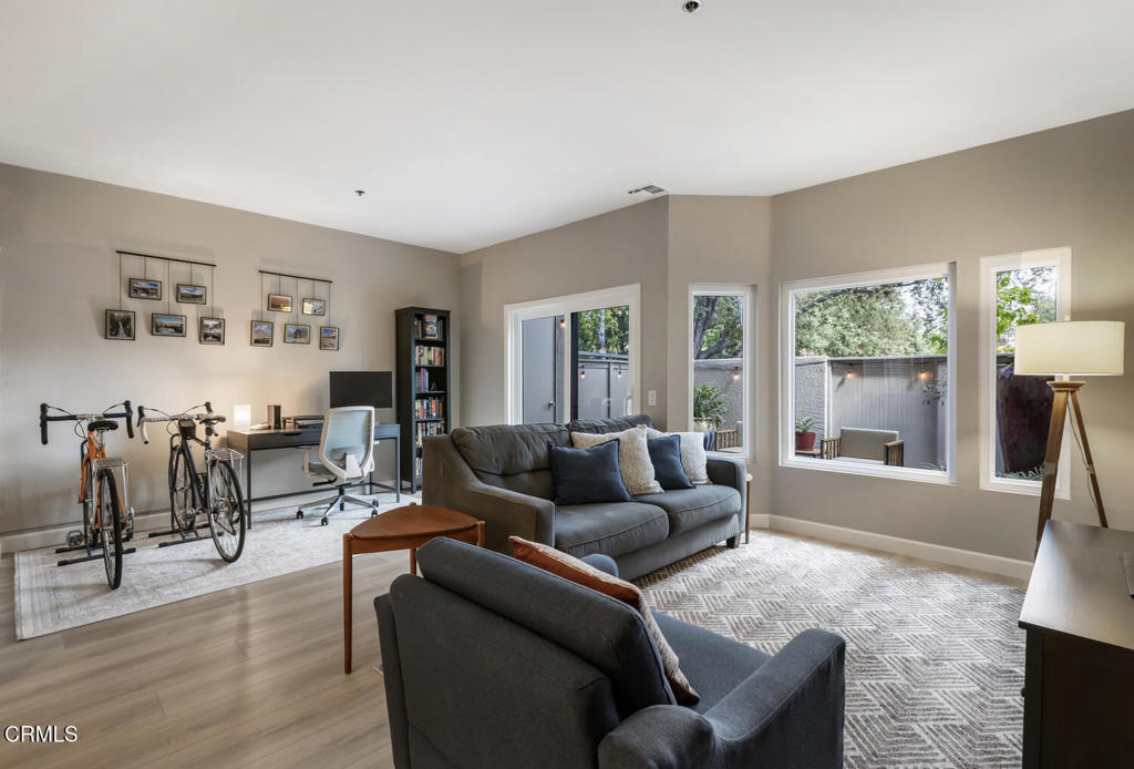 1310 E Orange Grove Boulevard 124