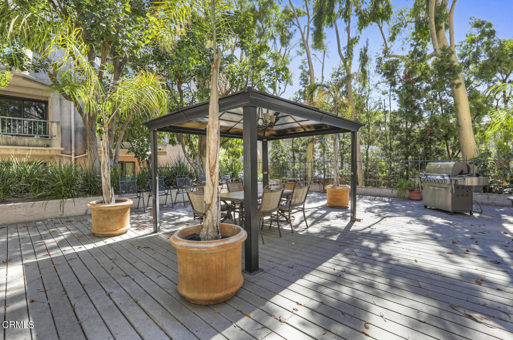 1310 E Orange Grove Boulevard 124