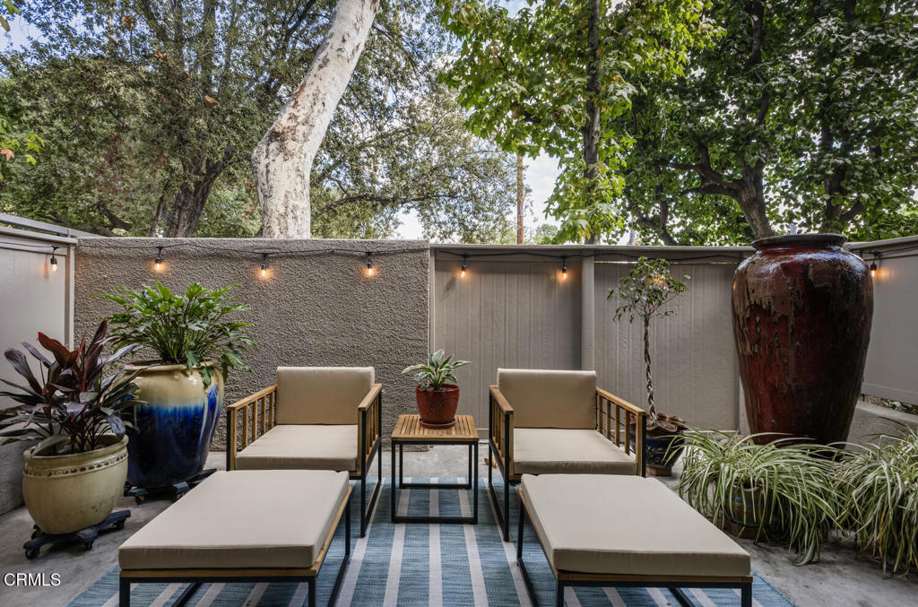 1310 E Orange Grove Boulevard 124