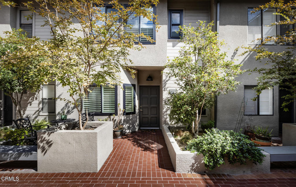 1310 E Orange Grove Boulevard 124