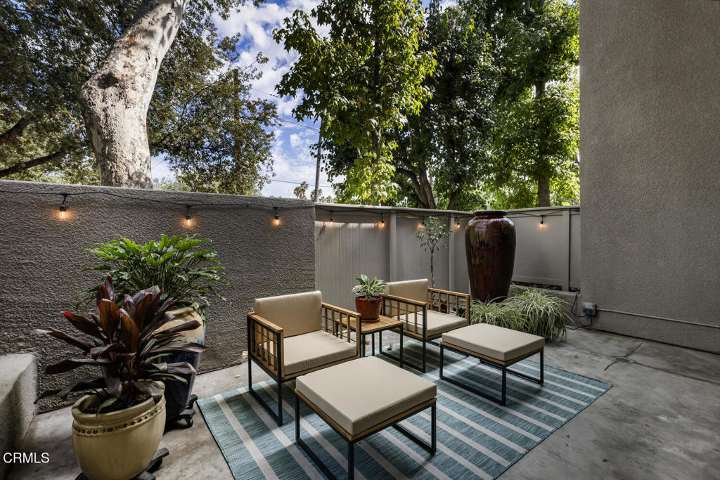 1310 E Orange Grove Boulevard 124