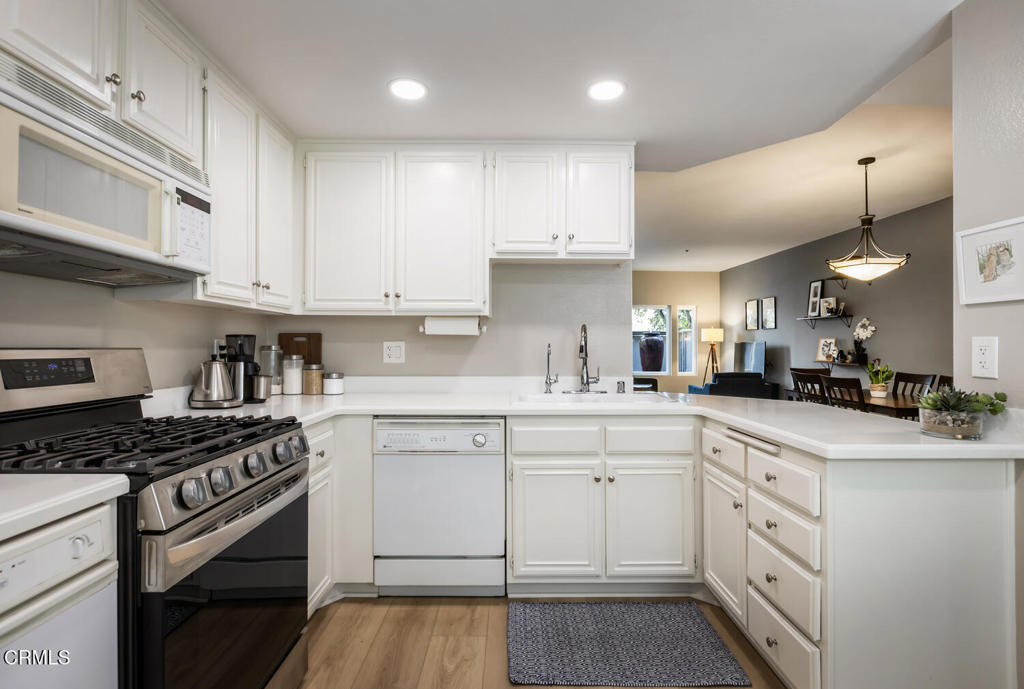 1310 E Orange Grove Boulevard 124