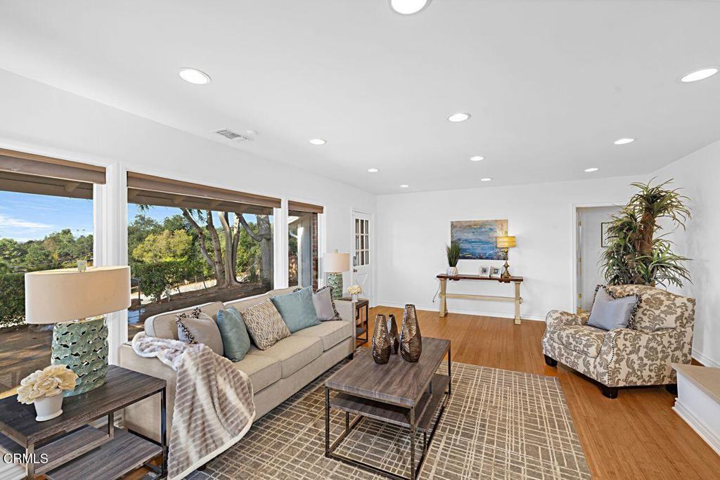 1191 E Loma Alta Dr. Drive