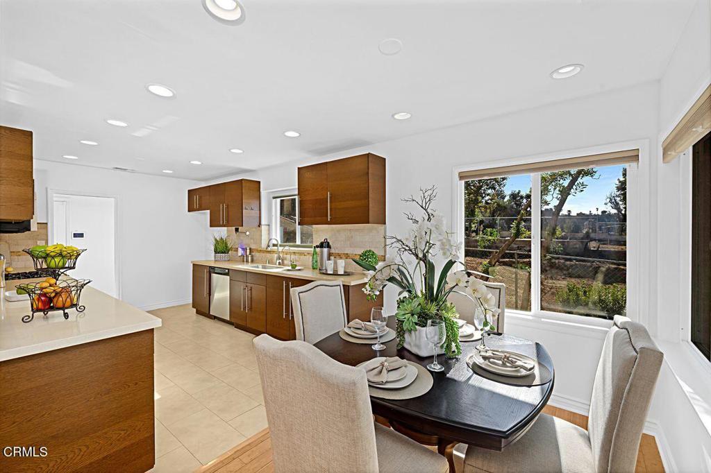 1191 E Loma Alta Dr. Drive