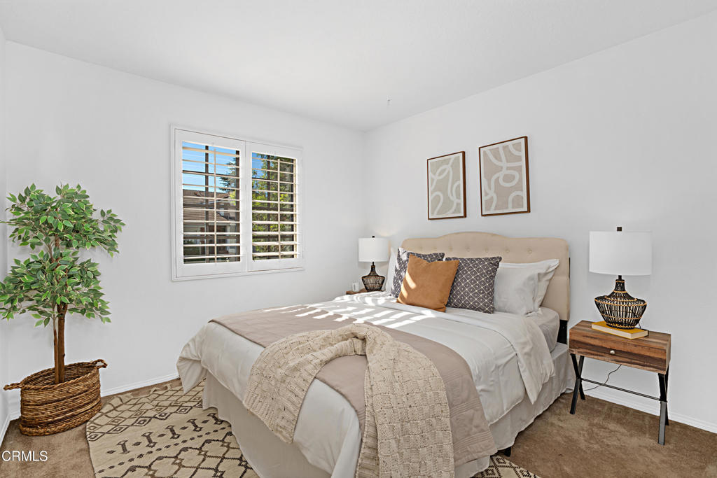 24571 Indian Hill Lane