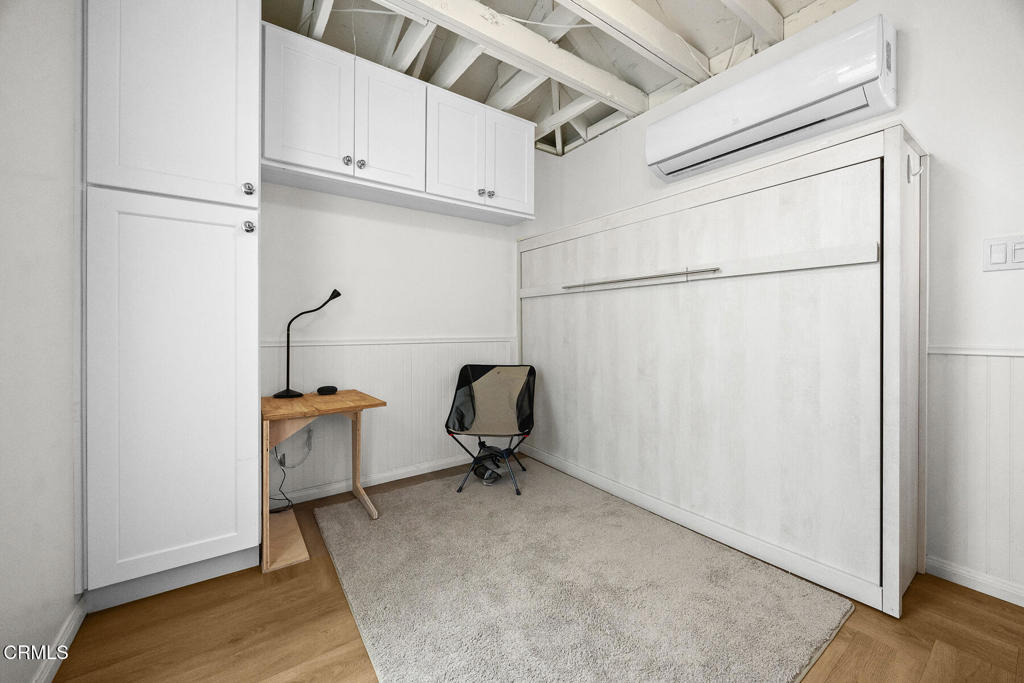 2100 Rose Villa Street